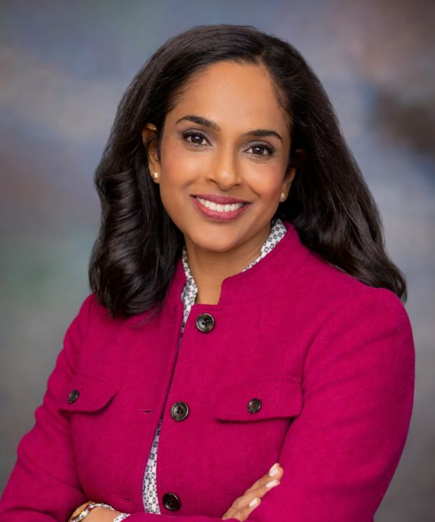 dr-gita-pensa-with-bg